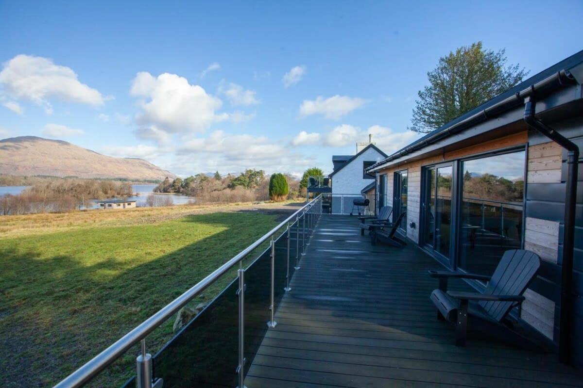 New Build Lodge With Stunning Views Of Loch Awe Hayfield  Luaran gambar