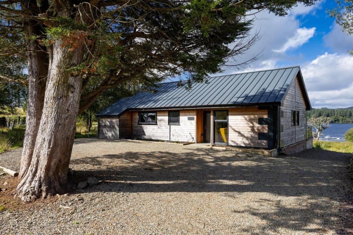 New Build Lodge With Stunning Views Of Loch Awe Hayfield  Luaran gambar